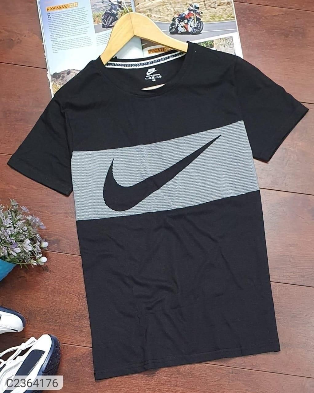 Nike Black Men's T- Shirt